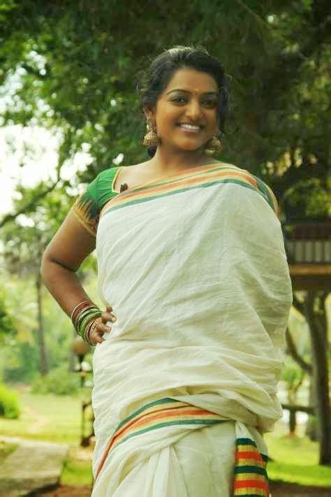 Malayalam Tv Anchor Meera Anil Exclusive Photos Videospot