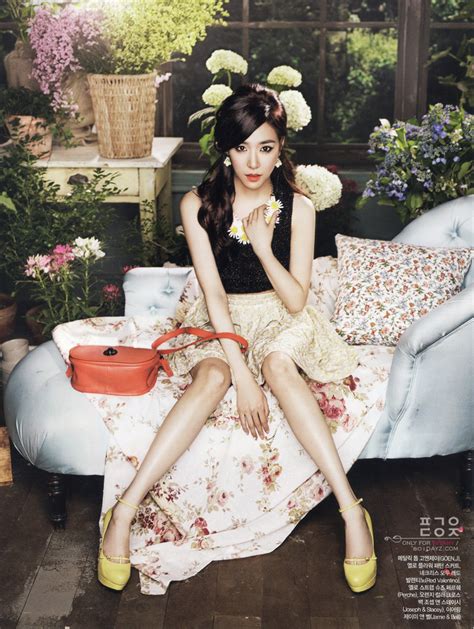Tiffany’s Gorgeous Floral Themed Photoshoot For Ceci’s