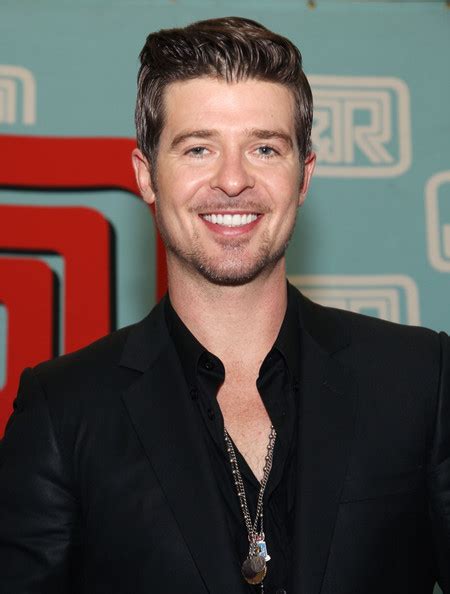 robin thicke promotes sex therapy at jandr music and computer world zimbio