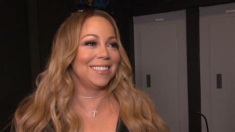 Mariah Carey Reflects On Disastrous New Year S Eve Performance I