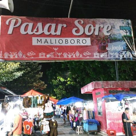 Pasar Sore Di Yogyakarta