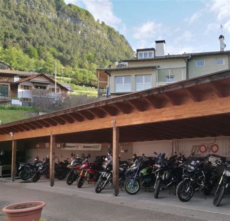 motorrad unterstellplatz ludwigshof alpine hotel trodena truden