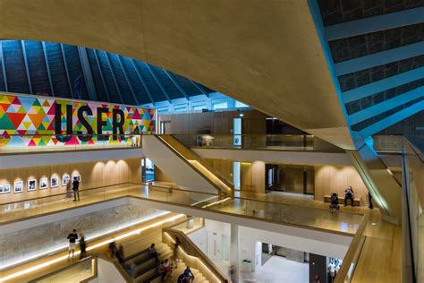 design museum  london aims  bring art  design   home