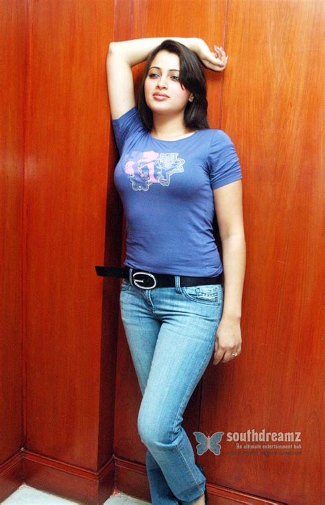 Tamil Actr Team Navneet Kaur Hot Cleavage Show Photoshoot In Jeans