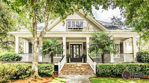 country cottage style home  southern charm   finest southern living home