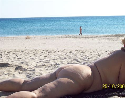 my wife sunbathing nude new girl wallpaper