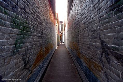 narrow street amsterdamian