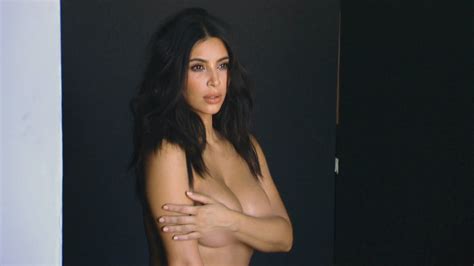 naked kim kardashian west in keeping up with the kardashians