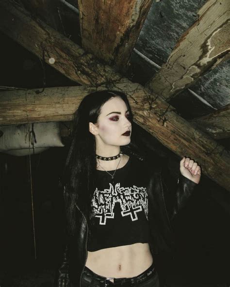 Black Metal Girl Gothic Girls Grunge Goth Estilo Grunge Metal