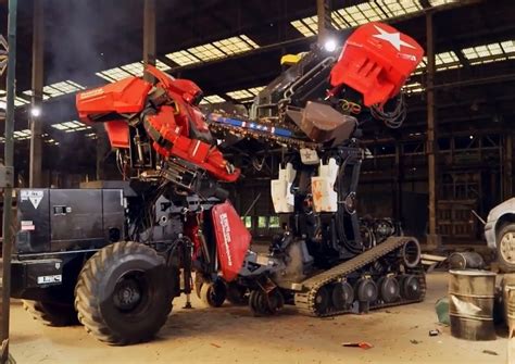 Watch Usa Win The First Ever Giant Robot Battle Over Japan