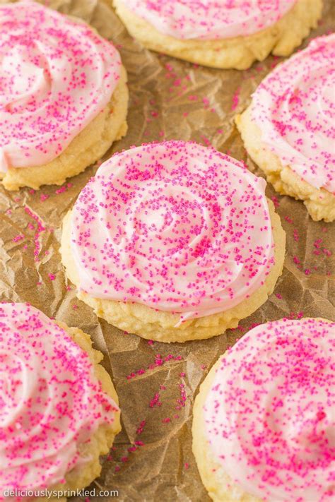 the best frosted sugar cookie recipe with buttercream