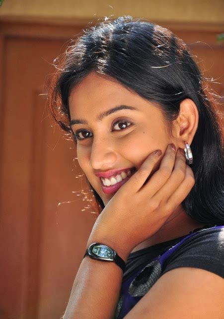 tv actress sravani hot pictures indian filmy actress