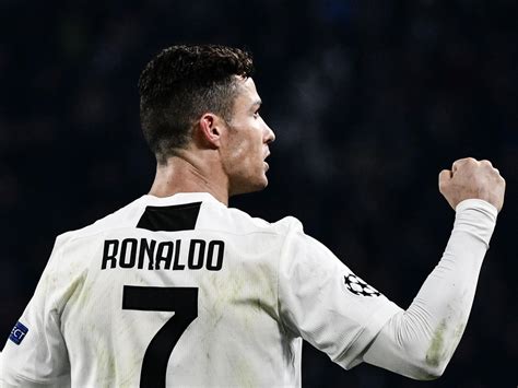 barcelona star lionel messi hails cristiano ronaldo after hat trick helps juventus past atletico