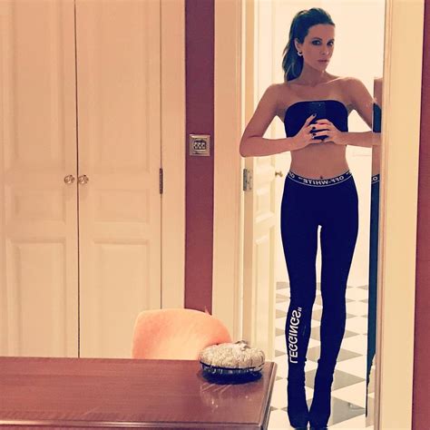 Kate Beckinsale Films Flexibility In Underwear While Getting Award Show