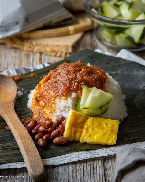 authentic vegan nasi lemak bungkus woonheng