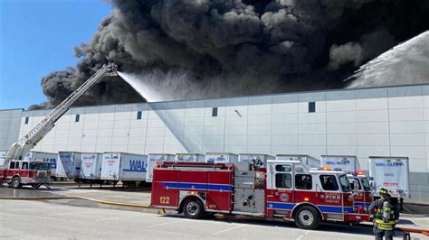 update walmart distribution center ablaze    hours freightwaves