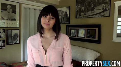 propertysex gorgeous agent convinces homeowner to sell