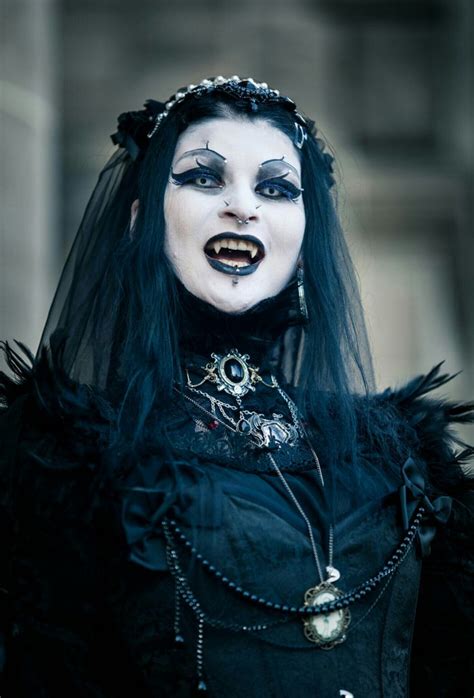 pin by midnight melusine on fangs female vampire gothic