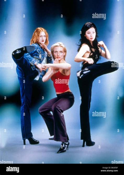 Charlie S Angels 2000 Drew Barrymore Cameron Diaz Lucy