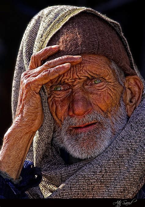 sad past baba jee pakistani old men by m atif saeed can i take picture of you pinterest