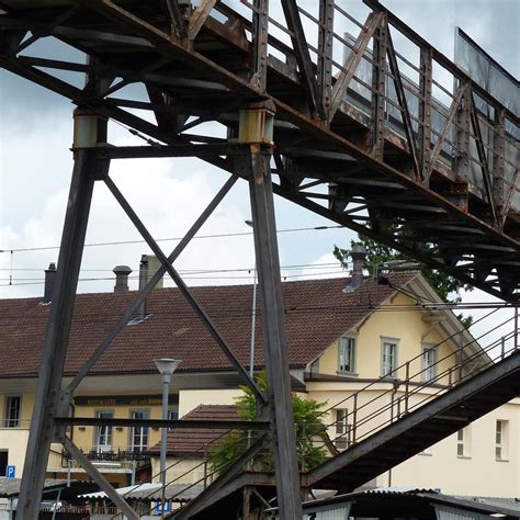 sbb sanieren die historische passerelle  kerzers baublatt