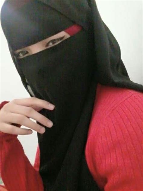 Follow Me At Najamreen Pinterest Beautiful Muslim Women