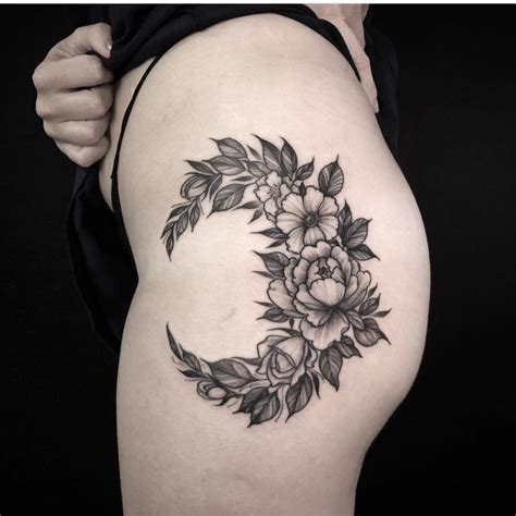 Pin By Duc On Hoa Tỉa Flower Tattoo Tattoos Flowers