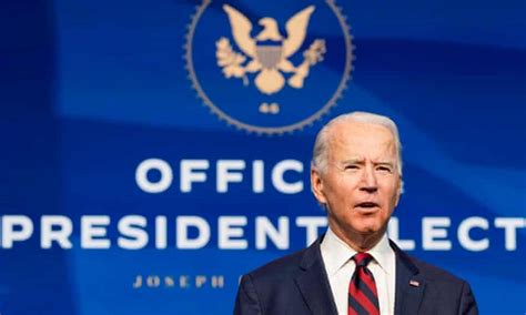 Biden Mulls Punishments For Russia Over Suspected Role In Government