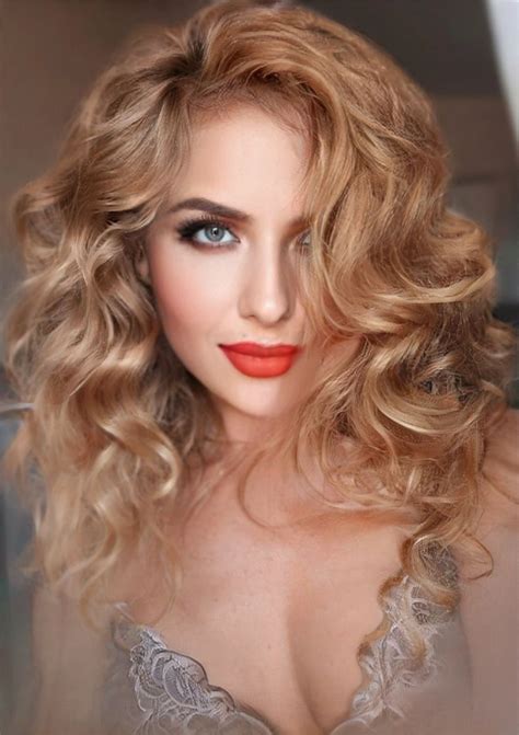 35 Y O Natali From Odessa Ukraine Green Eyes Blond Hair Id