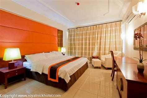 royal nick hotel deluxe room  royal nick hotel flickr