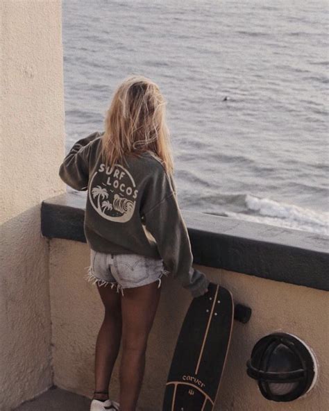 Pin By Alba Ferrer On Tropical Vibes Surf Girl Style Surfer Girl