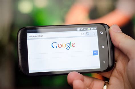 sneak peek  googles update  mobile searches  april   boats