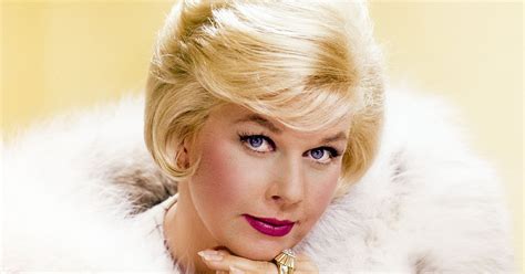 Doris Day Dead Legendary Actress And Singer Dies At 97