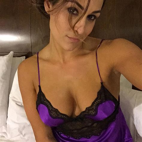 nikki bella sexy hot wrestler s selfies are here