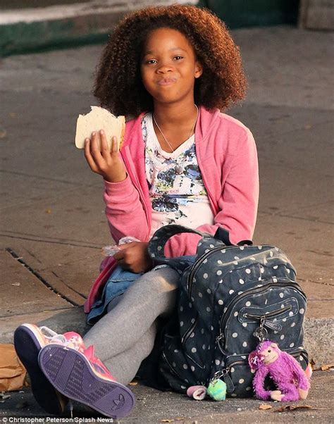 Quvenzhané Wallis Proves Its A Hard Knock Life As She Poses On A New