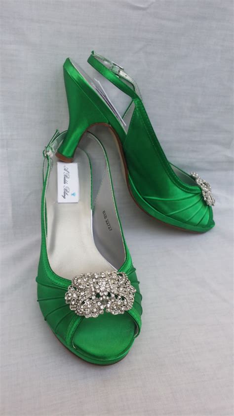 wedding shoes kelly green bridal shoes sling back shoes vintage inspired brooch over 100 custom