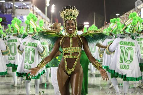 carnaval  iza rainha de bateria da imperatriz leopoldinense