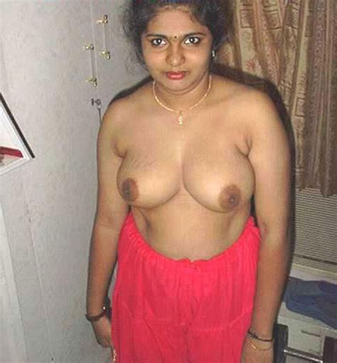 cute desi indian women showing off their nude bodies