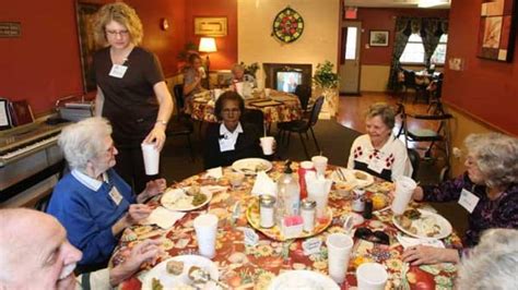 thanksgiving   nursing home  preparations  feast day angies list