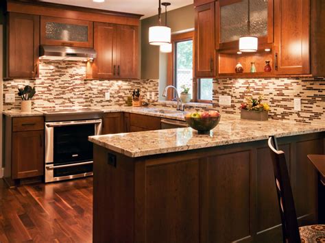 Glass Tile Backsplash Ideas Pictures And Tips From Hgtv Hgtv