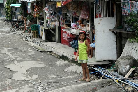 slum girls island