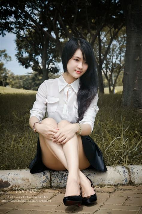 enjoy the blossoming body of a vietnamese teen girl the