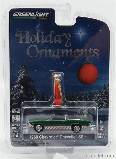 greenlight  scale  chevrolet chevelle ss coupe  christmas holiday collection green