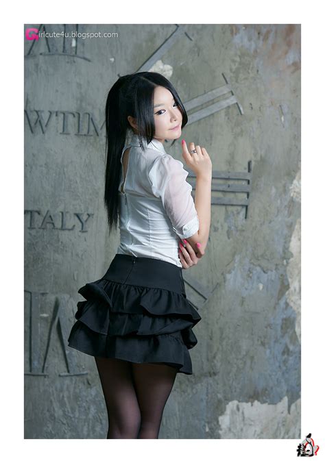 Xxx Nude Girls Lee Eun Seo White Sheer And Ruffle Skirt