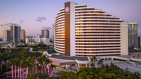 gold coast hotels  star grand dream  luxury escapes