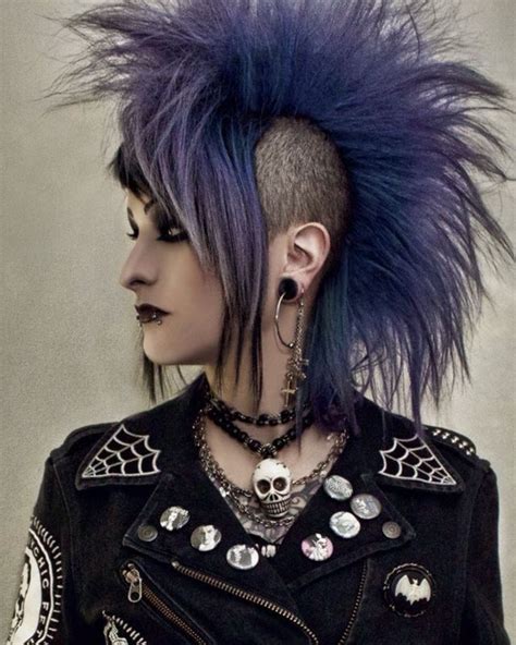 Pin By Jazzy J Scared On Hair I Like In 2019 Goth Hair Punk Purple Hair