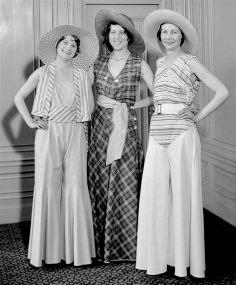 Pin By 1930s 1940s Women S Fashion On 1930s Beach Lounge Pyjamas