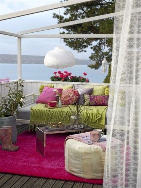beautiful feminine terrace  patio decor ideas digsdigs