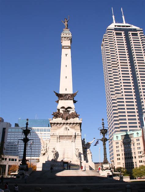 fileindianapolis indiana soldiers sailors monumentjpg wikimedia commons