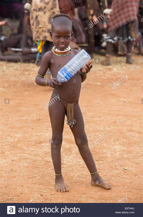 Ethiopia Tribe Grils